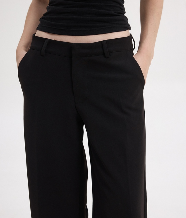 SunSetGo Tyra Low Waisted Pants - Image 3
