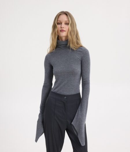 SunSetGo Sarah Turtleneck Top
