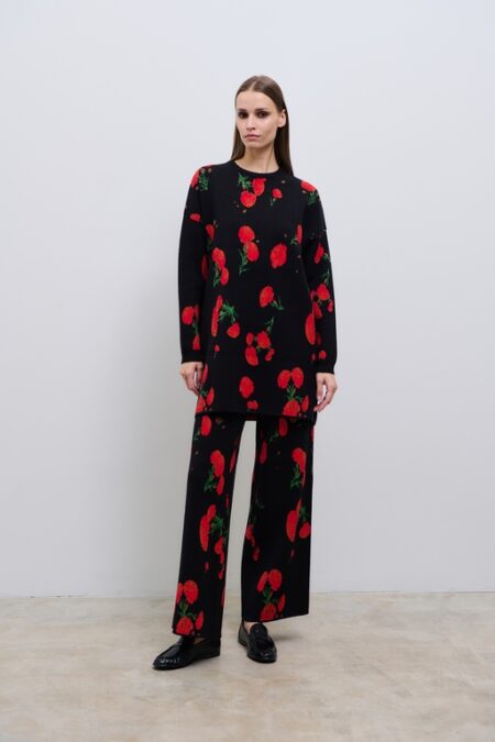 Combos Carnation Knit Pants Black
